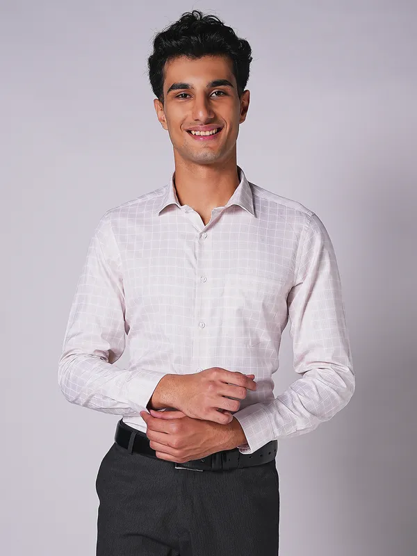 Shop Inspiro Men Slim Fit Checks Formal Shirt...