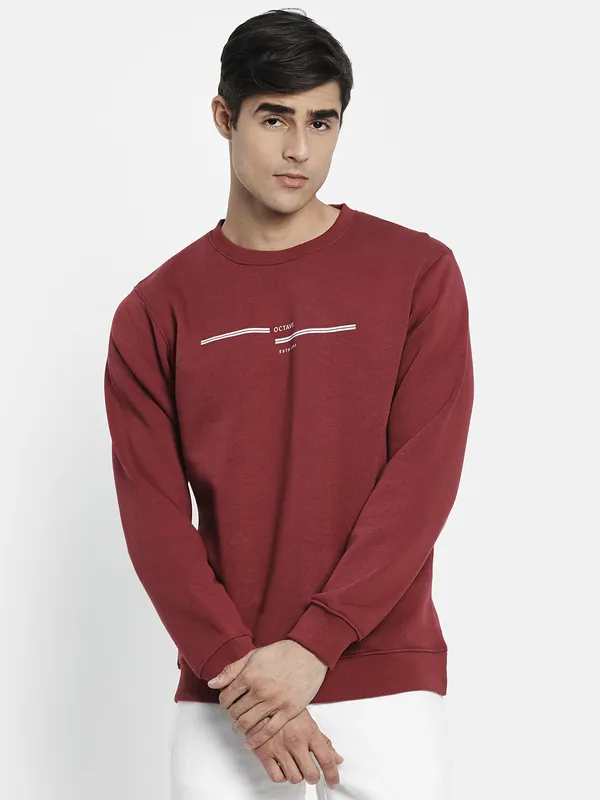 Men Maroon Sweatshirt