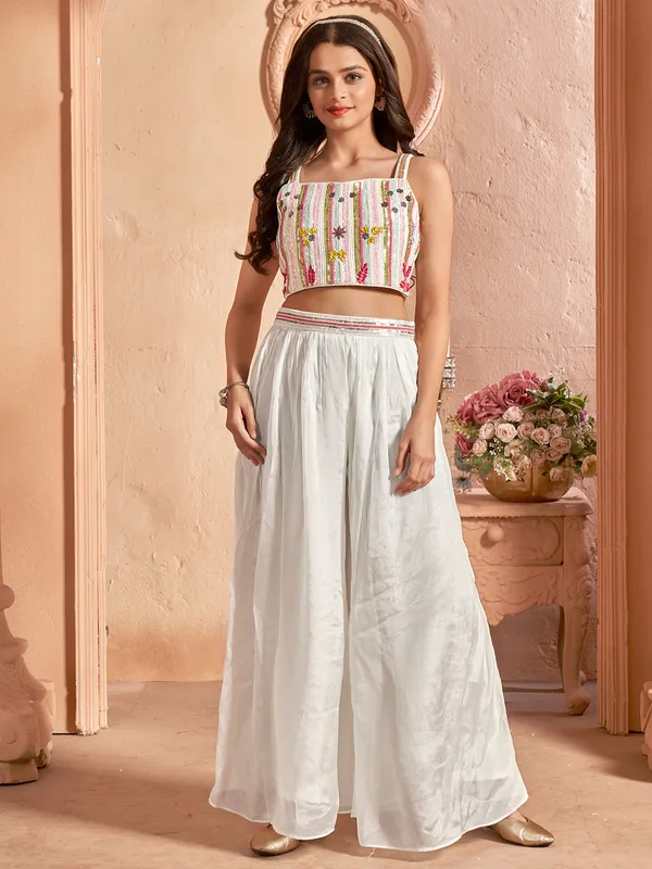 Palazzo White Crop Top And Pants Set White Crop Top And Wide Leg