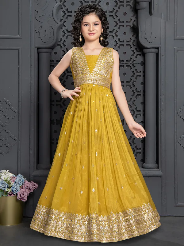 Beautyful silk yellow gown for girls-G3-GGO0907 Canada