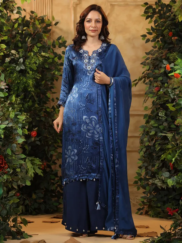Women Blue Kasturi Silk Printed Clothing Set