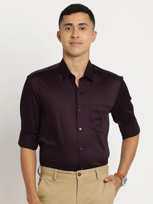 Indian Terrain wine plain shirt G3 MCS12524