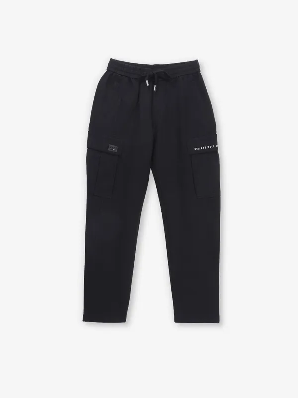 KOZZAK comfy solid black cotton trackpant-G3-MTP0654