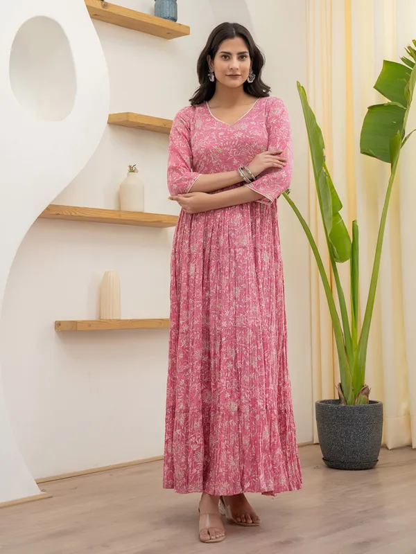 Latest cotton printed pink long kurti-G3-WKU02740