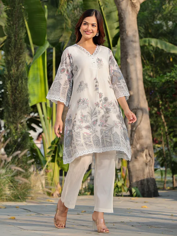 Off white cotton printed kurti set for women