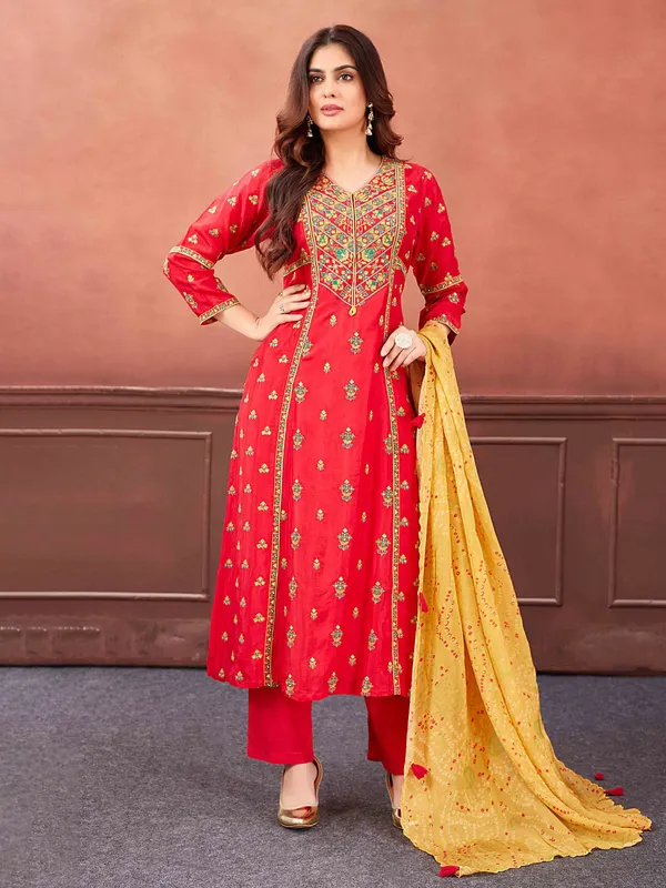 Red colour salwar suit new arrivals