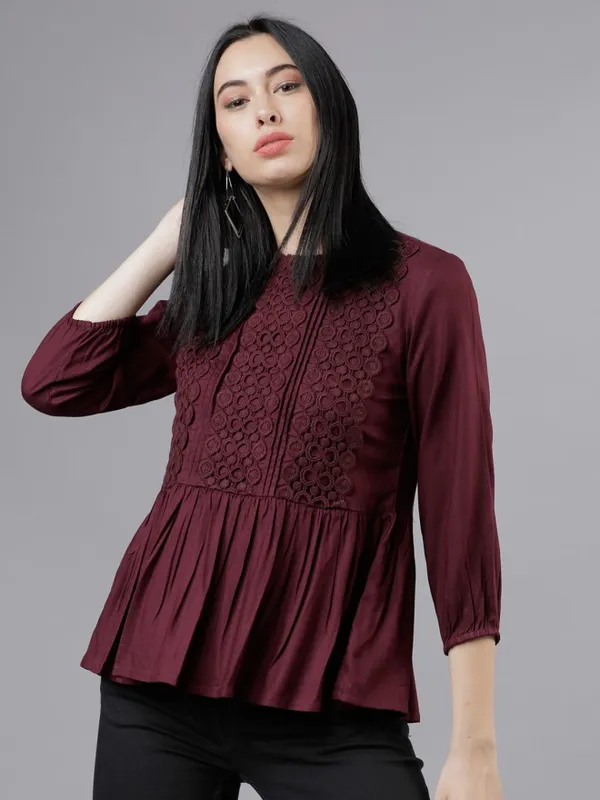 maroon peplum top