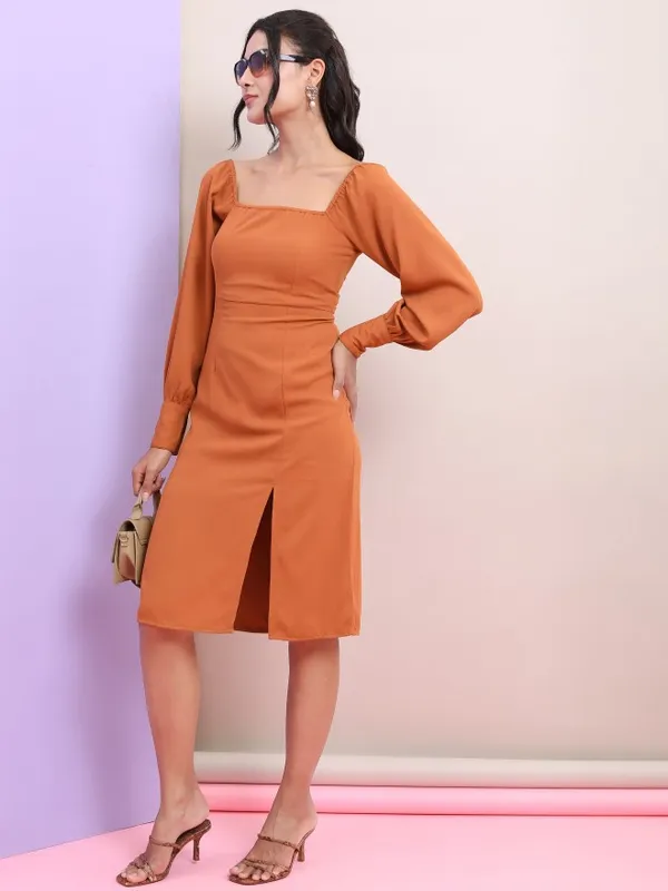 Buy Tokyo Talkies Brown Solid Sheath Dress Online TTJ6007771