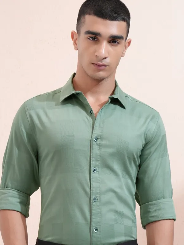 Men's Sea Green Standard Spread Collar Slim Fit Checked Cotton Casual Shirt