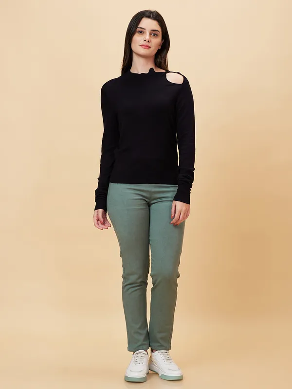 Being Human Slim Cropped Fit Women Shoulder Cut High