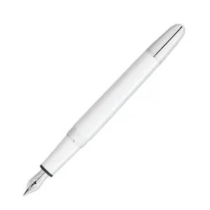 Montblanc 145 MeisterstÃ¼ck Classique White Fountain Pen- Medium