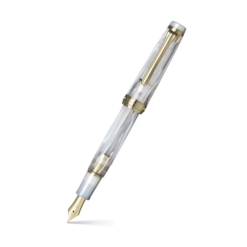 Sailor Professional Gear Veilio Fountain Pen (21K Medium) - White With Gold Trims