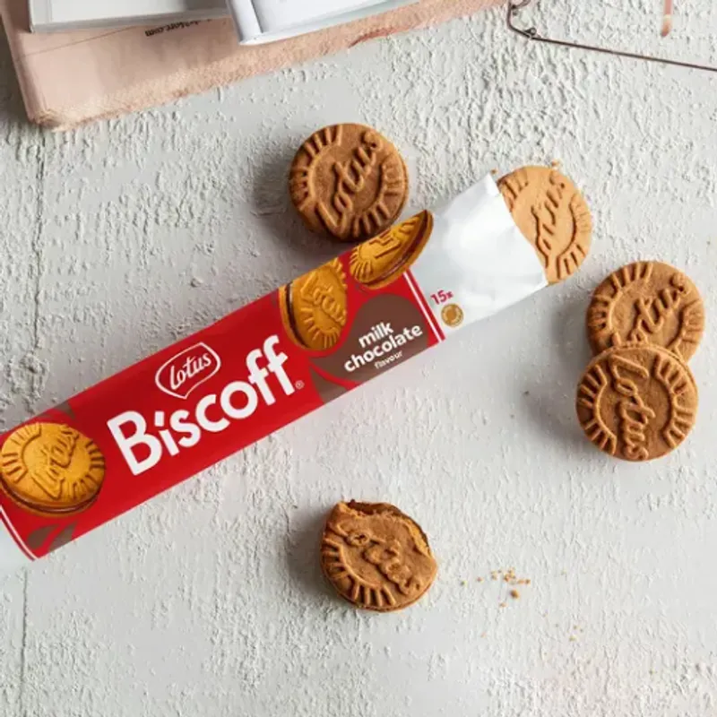 Lotus Boscoff Sandwich Cookies, Chocolate Flavour 9X150Gm