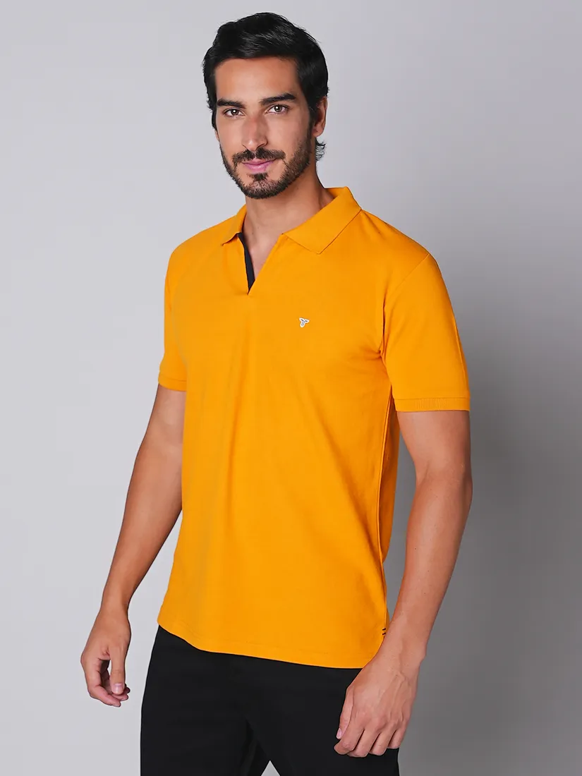 Tessio Men Slim Fit Solid T-Shirt