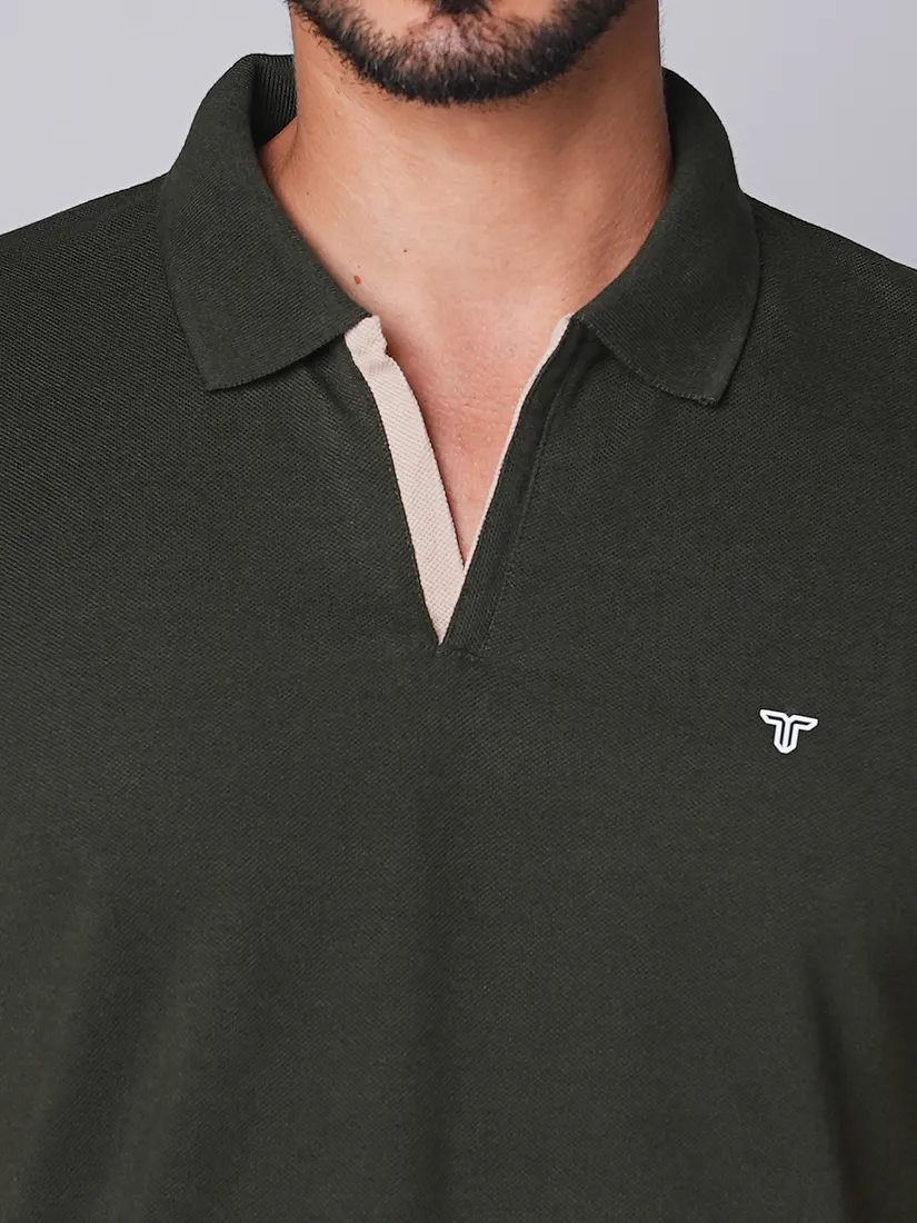 Tessio Men Slim Fit Solid T-Shirt