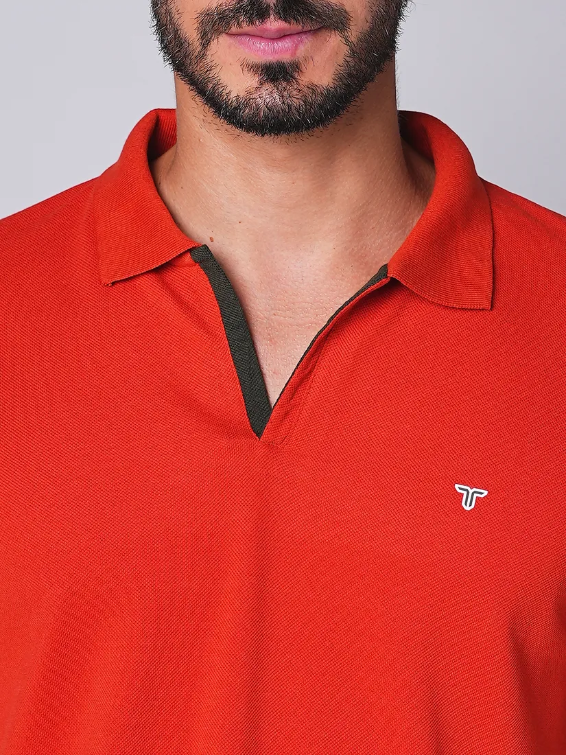 Tessio Men Slim Fit Solid T-Shirt