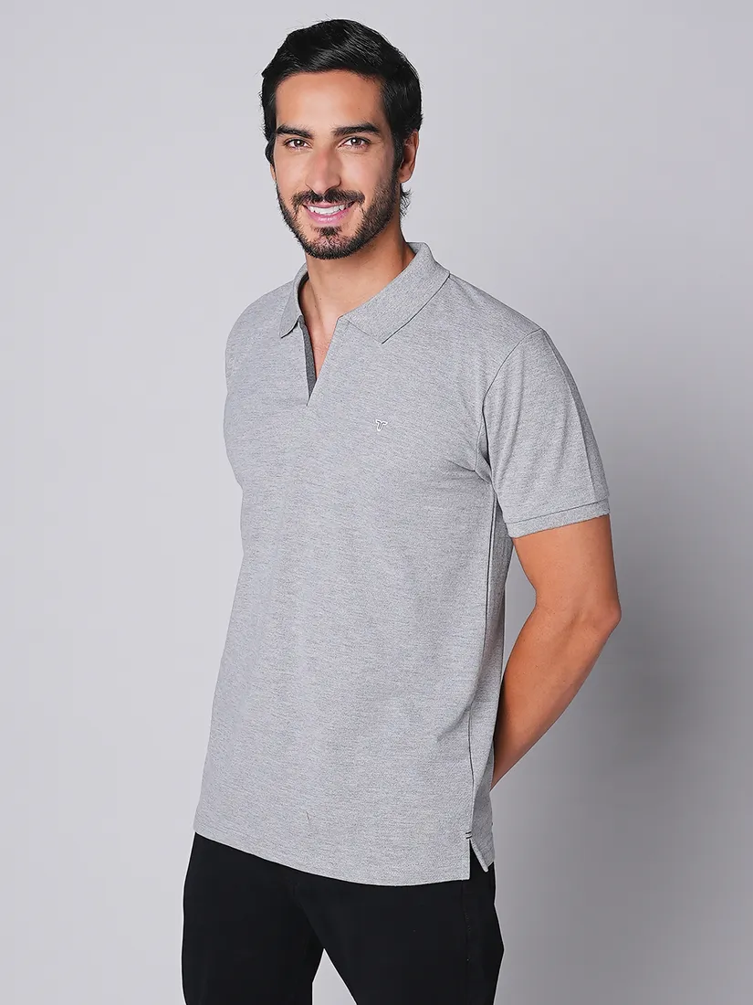 Tessio Men Slim Fit Solid T-Shirt