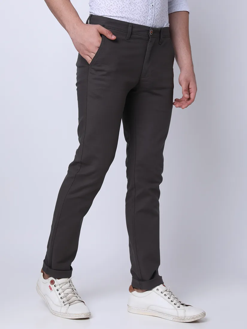 Oxemberg Men Slim Fit Solid Casual Trouser