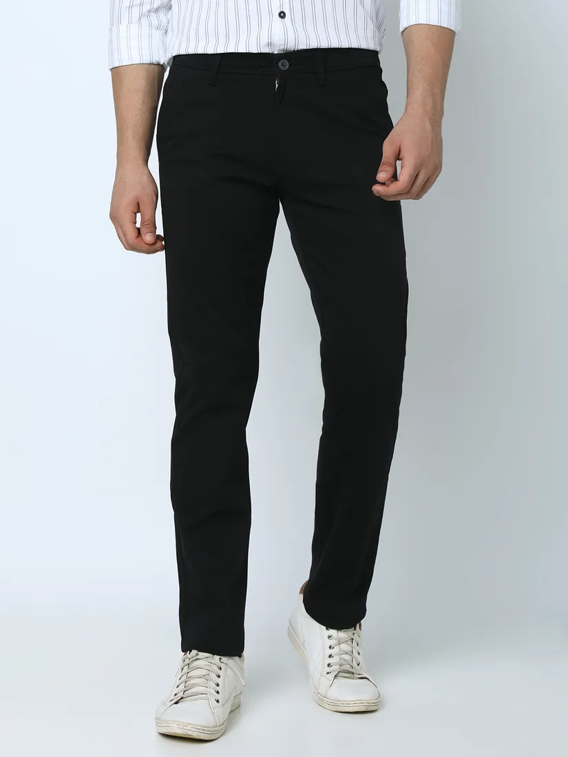 Oxemberg Men Slim Fit Solid Casual Trouser