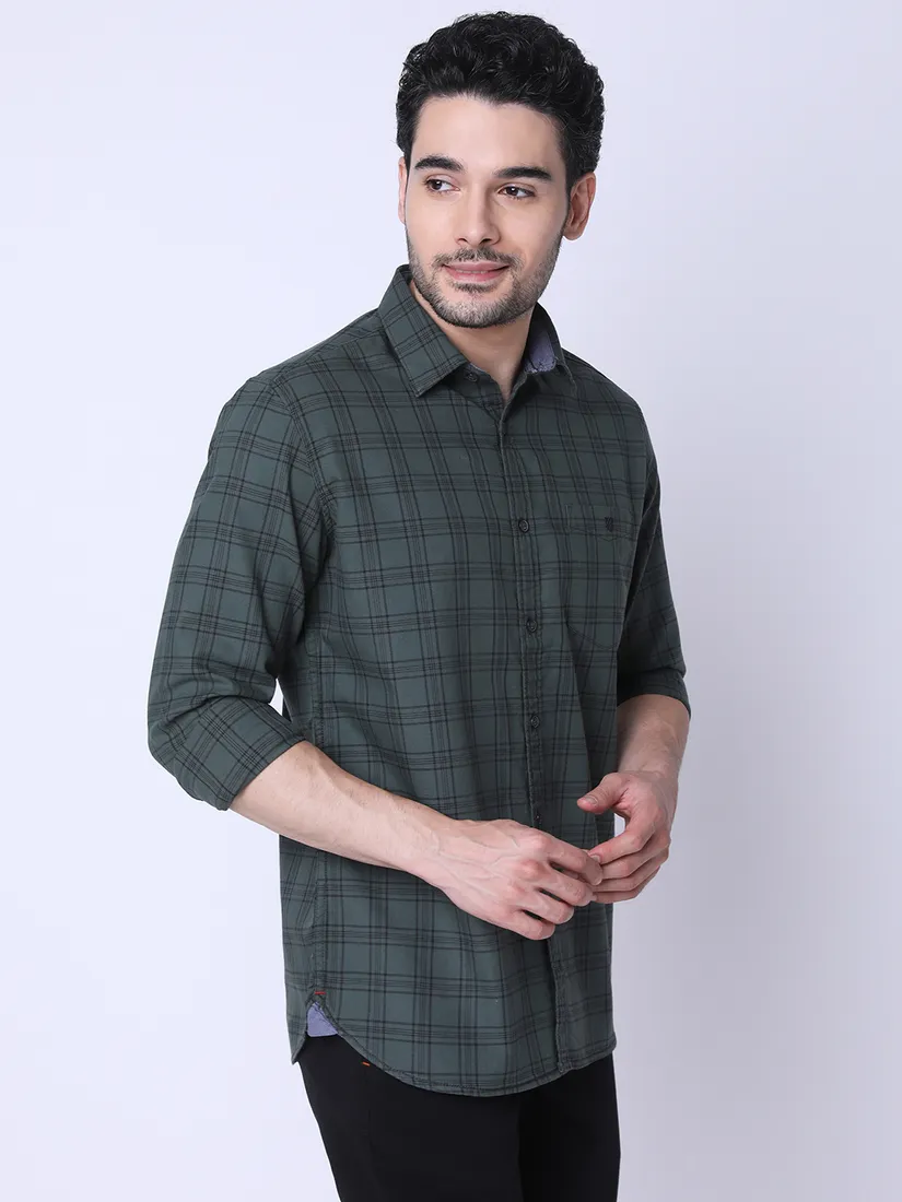 J. Hampstead Men Slim Fit Checkered Casual Shirt