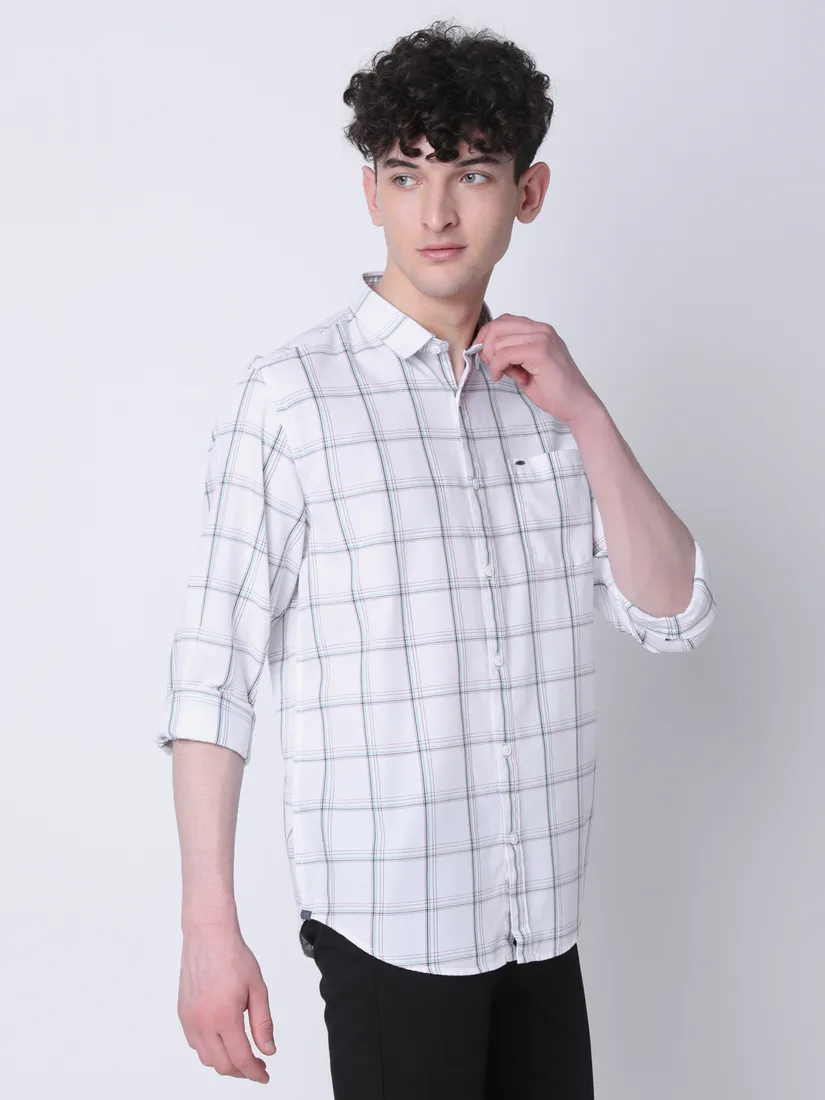 Mozzo Men Slim Fit Checks Shirt