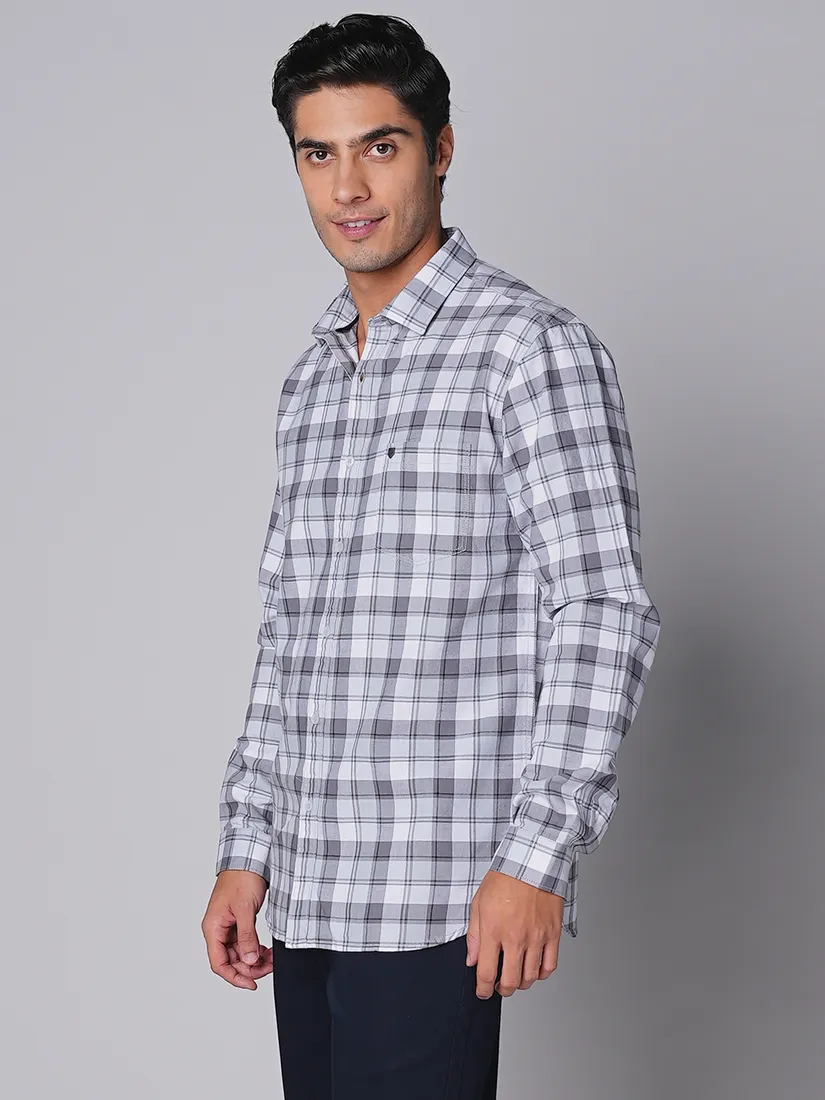 Oxemberg Men Slim Fit Checks Casual Shirt