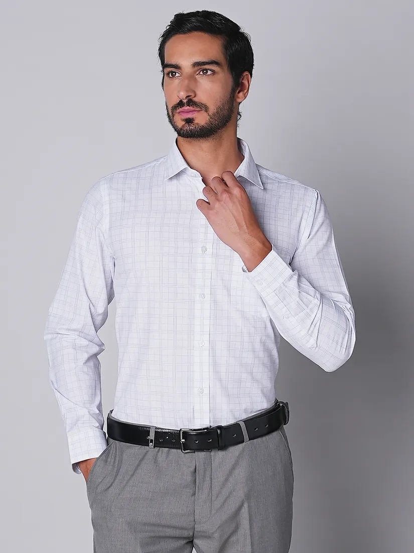 Oxemberg Men Slim Fit Checks Formal Shirt