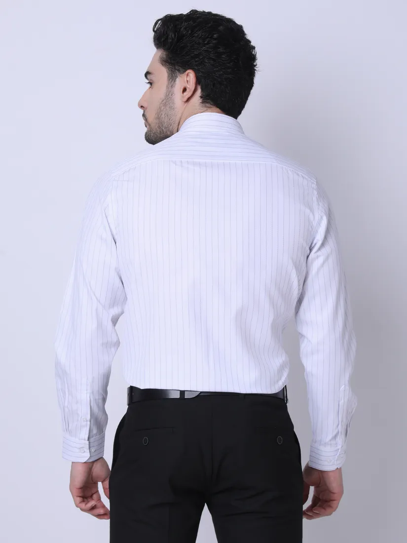 Inspiro Men Slim Fit Striped Formal Shirt