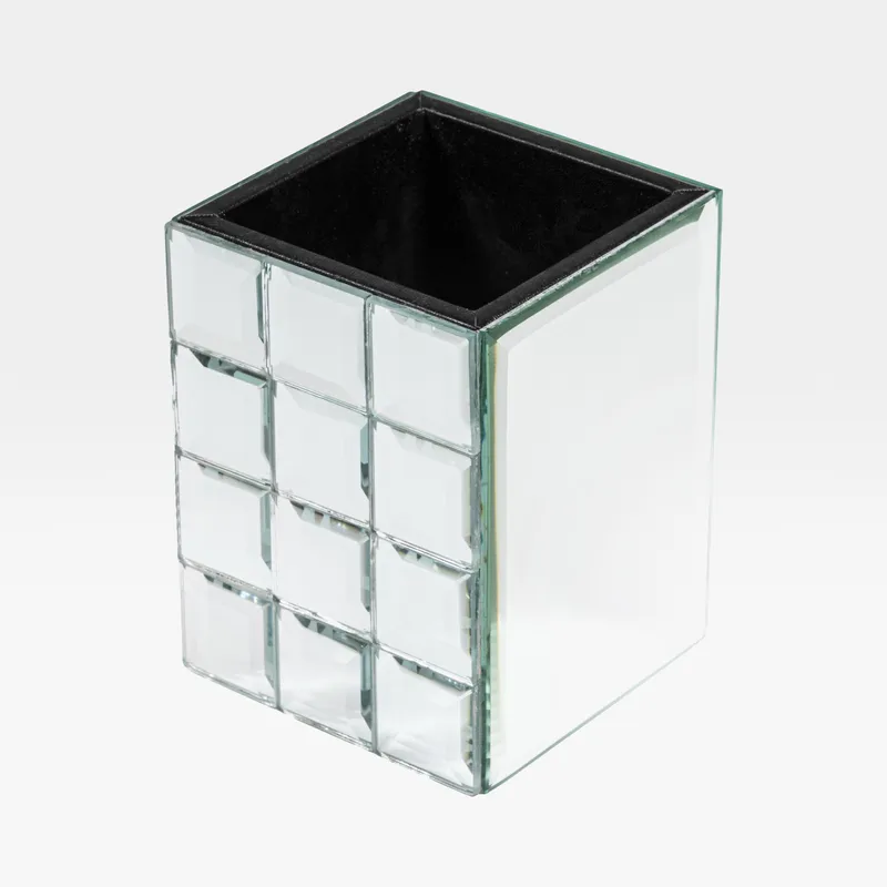 QUBE toothbrush holder clear