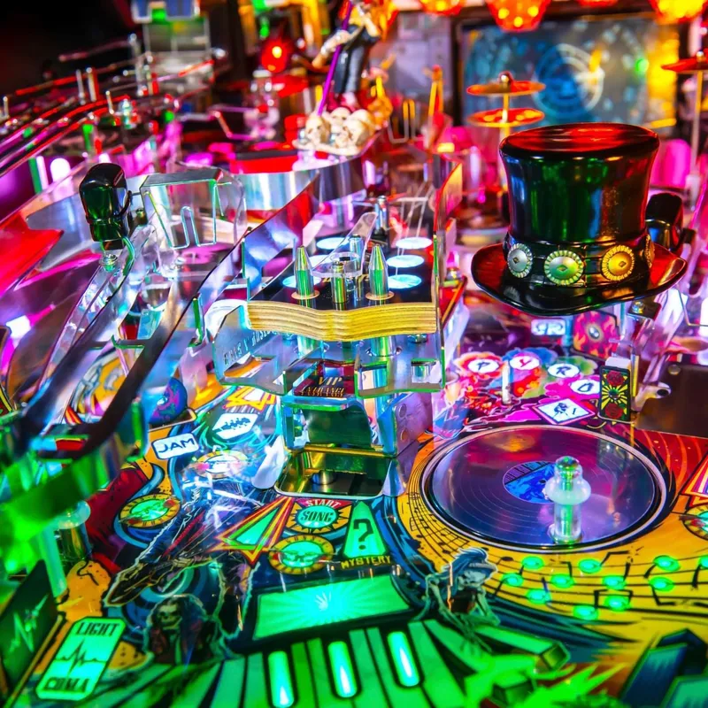 GUNS N ROSES LTD pinball table multicolour