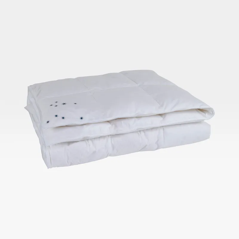 PEGASUS duvet warm white - 224x224cm