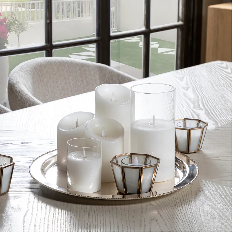 AURA flameless candle white - 8x10cm