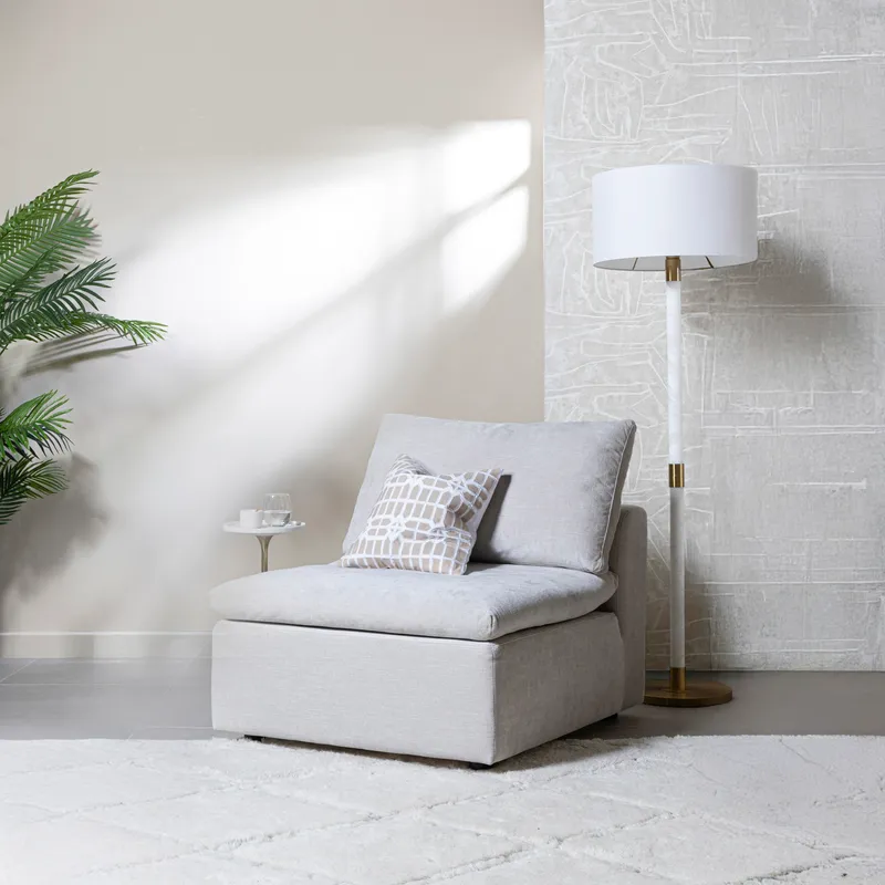 LIGHT armless modular chair natural