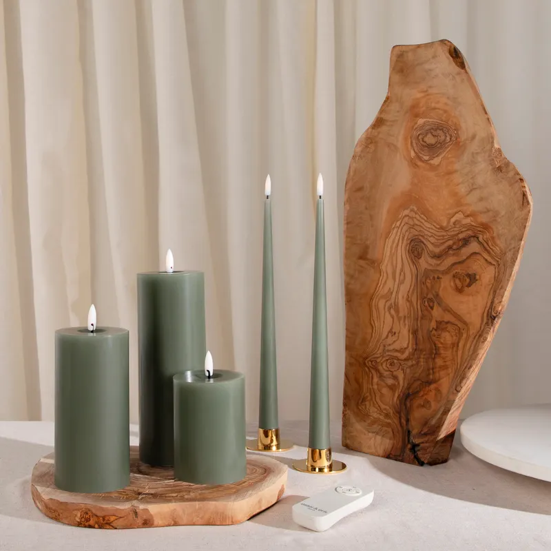 OLIVE I serving board brown