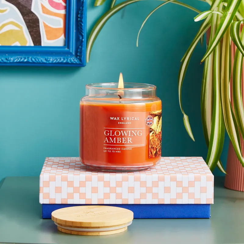 GLOWING AMBER candle medium orange