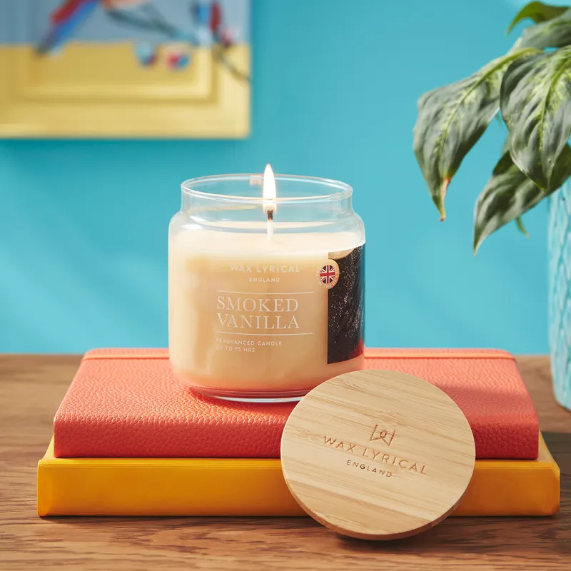 SMOKED VANILLA candle medium cream